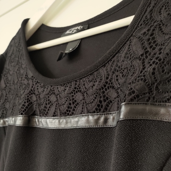 Catherine's Black Top sz 1X - Picture 2 of 5